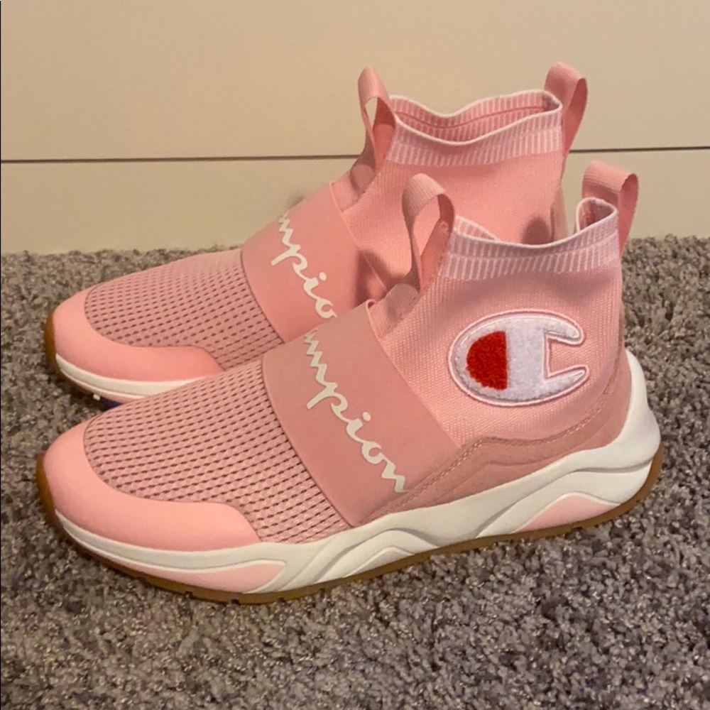 Women’s pink champion shoes